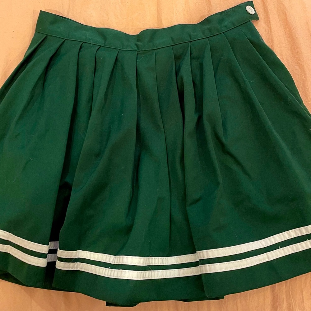 ESTABLISHED & CO. GAME DAY GREEN CHEER SKIRT